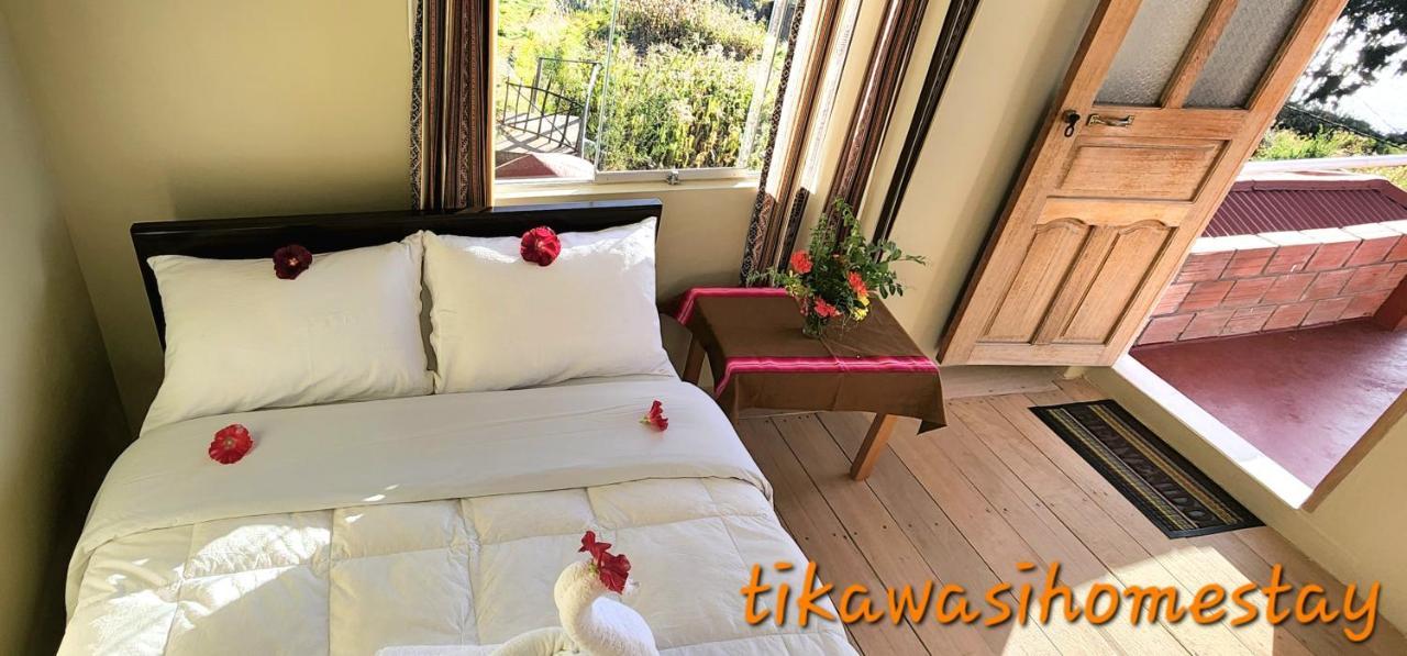 Tikawasi Homestay Comunidad Pueblo Isla Amantani Jose Luis Ocosuyo Eksteriør billede